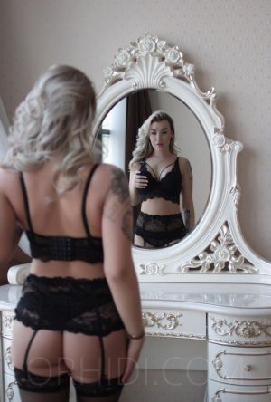 Leah - photo 7