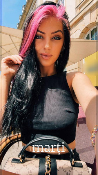 Roxana Xxx1 - photo 21