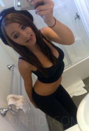 Ellie - photo 5