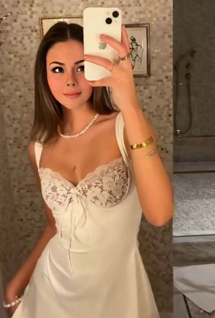 Vivi - photo