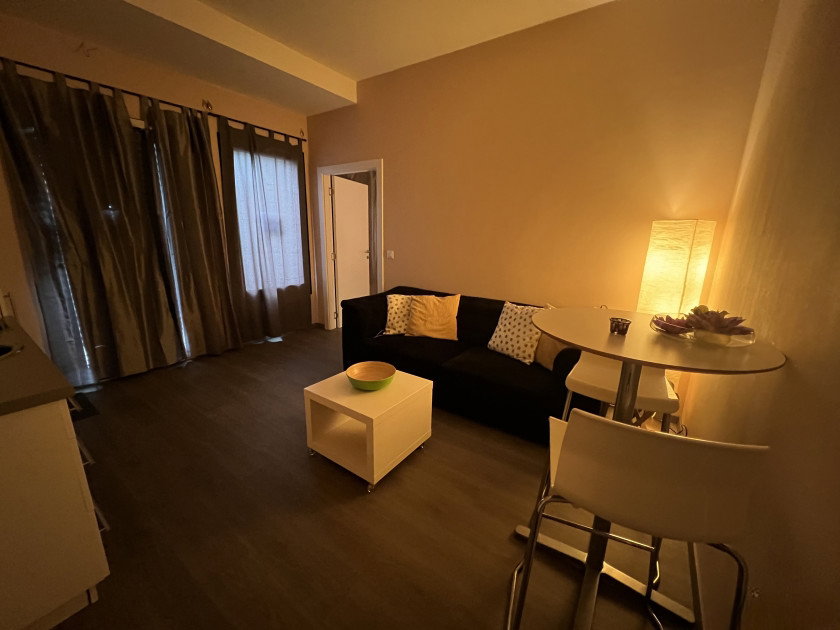 Diskrete Wohnung Alleine Zu Arbeiten - photo 3