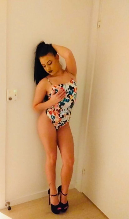 Karina - foto