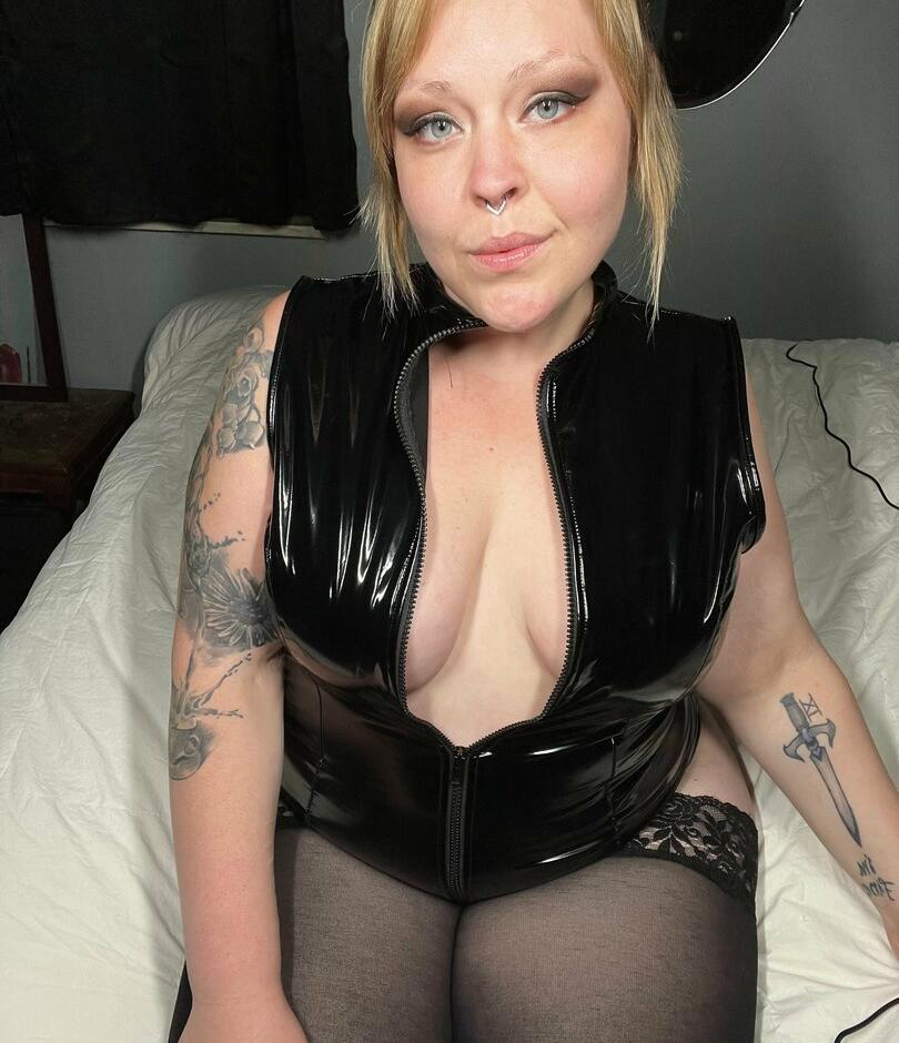 Lady Elektra Hart - photo 70