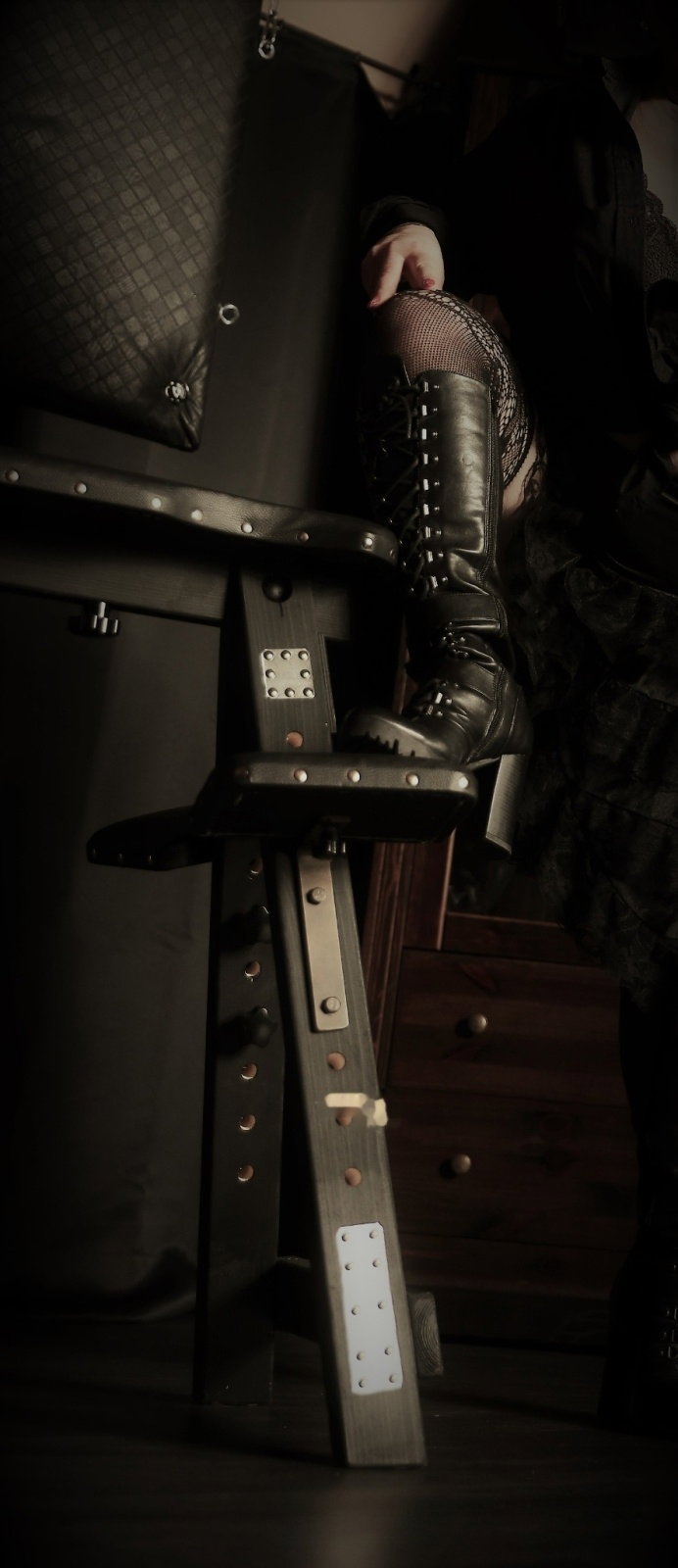 Domina Mara Luvee - photo 4