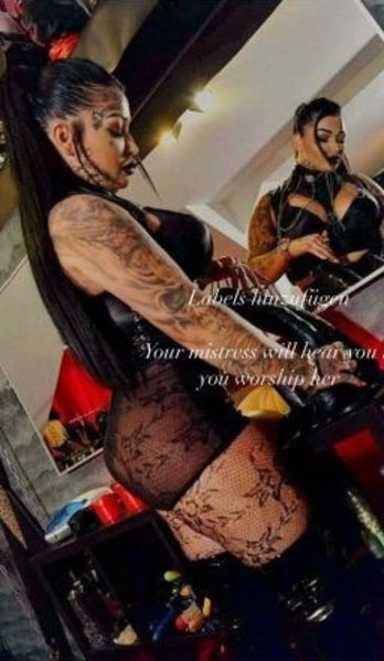 Domina Vicky - photo 16