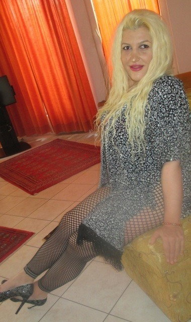 Emmy Im Penthouse - photo 6
