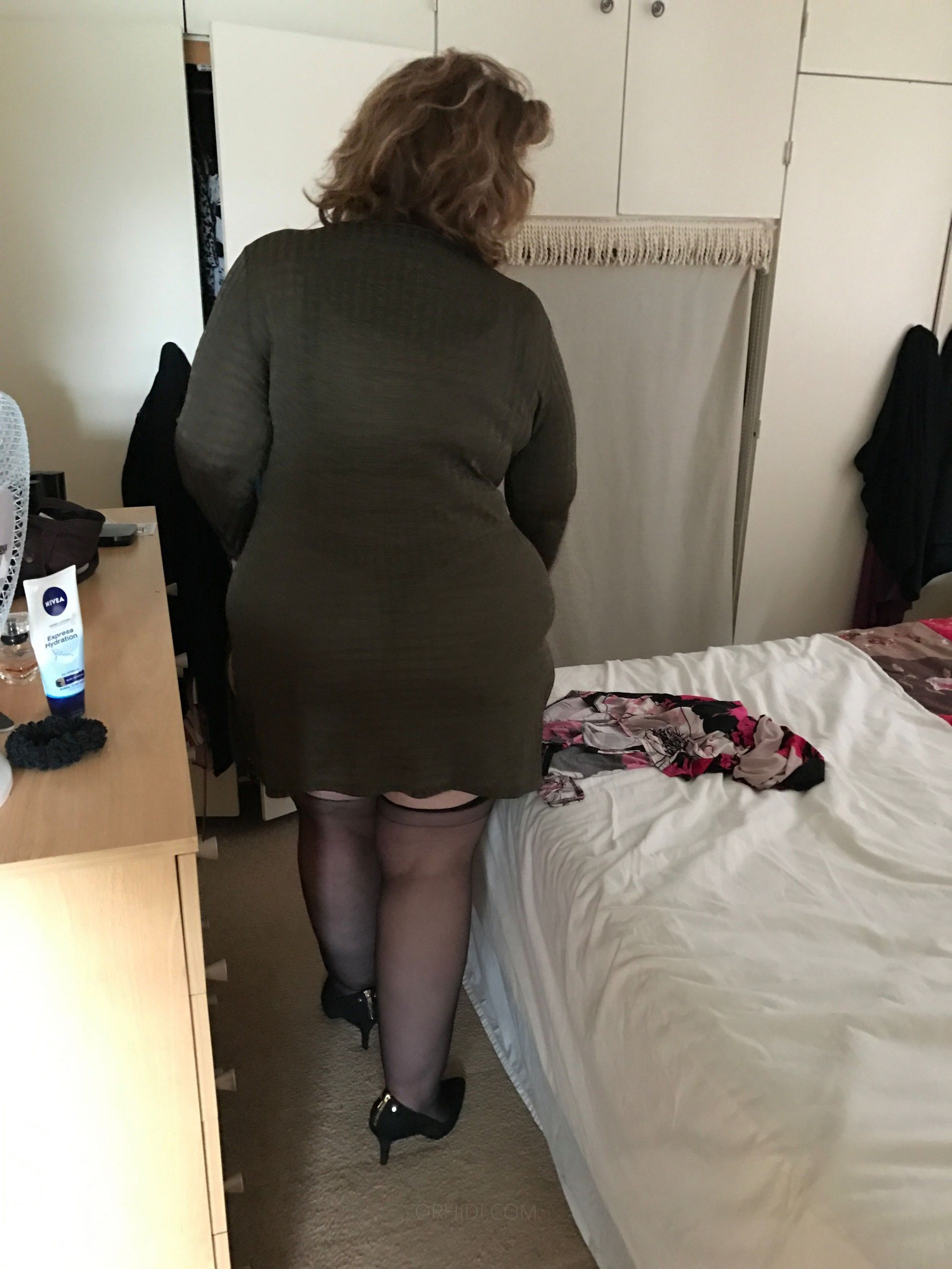 Curvaceousredhed - photo 10