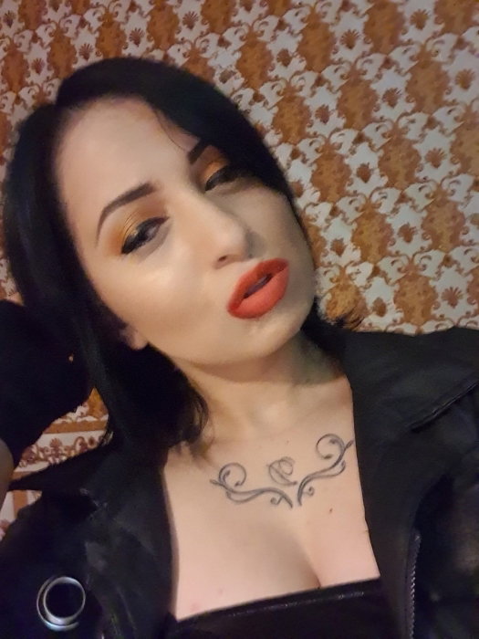 Angie - foto