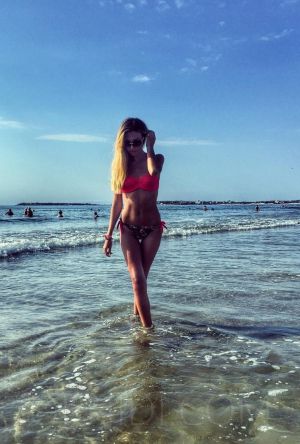 Celia - photo 7