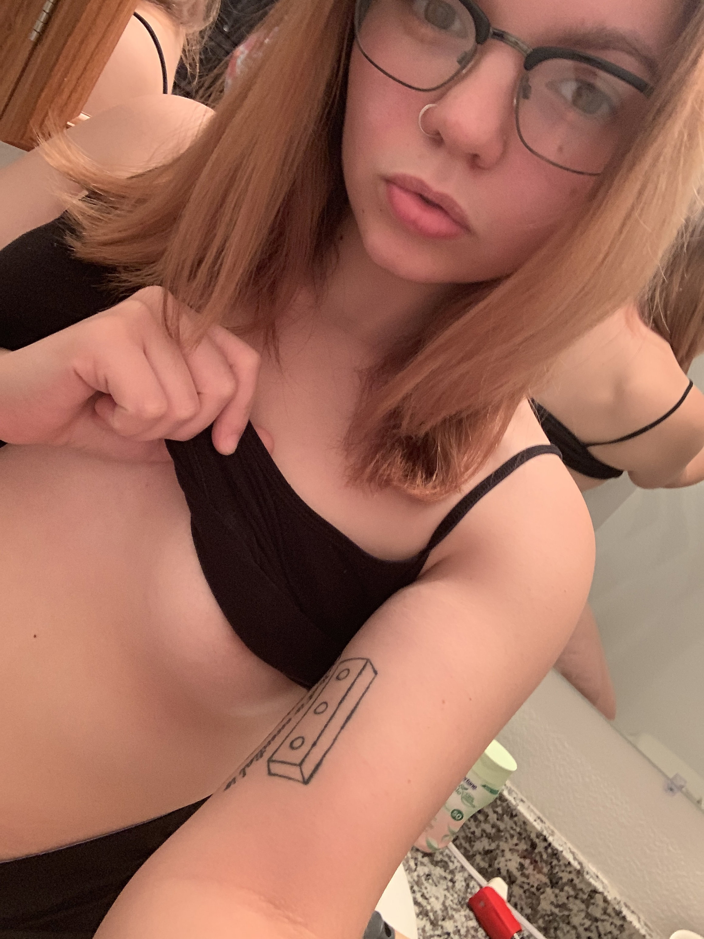 Emily B - photo 9