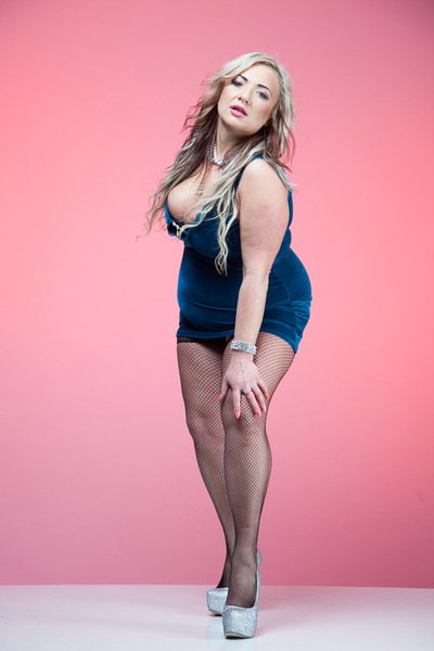 Monica Hot - foto 16