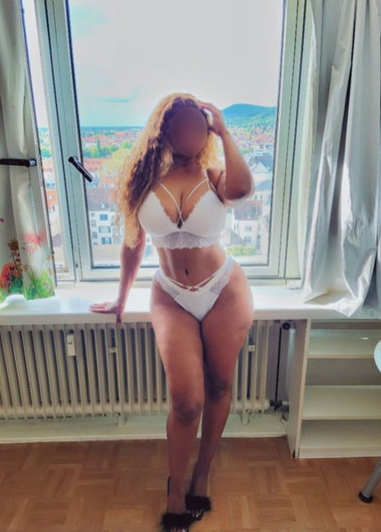 Ana Caliente - foto 13