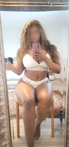 Ana Caliente - foto 17