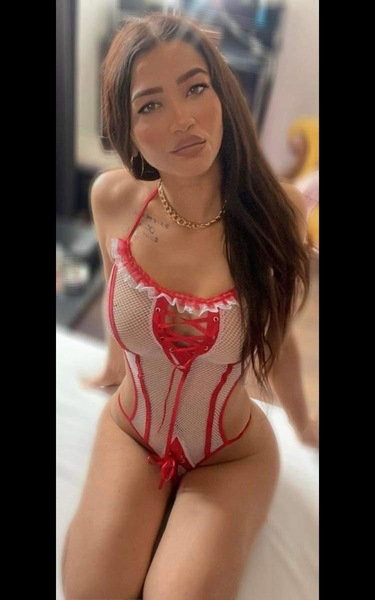 Elizabeth Neu3 - foto 3