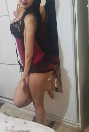 Lara - photo 6