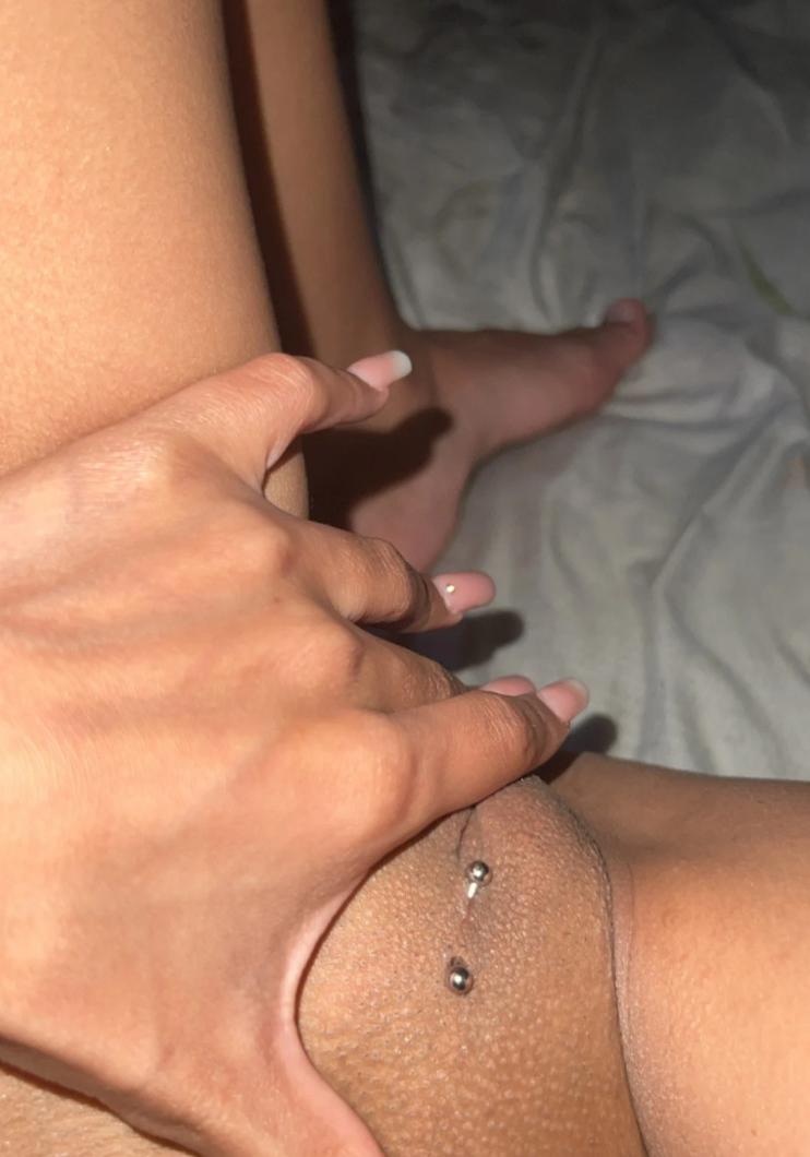 New In Der Schweiz Escort - foto 5