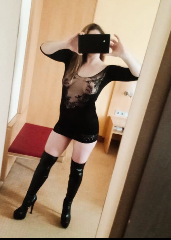 Emma374 - foto 2