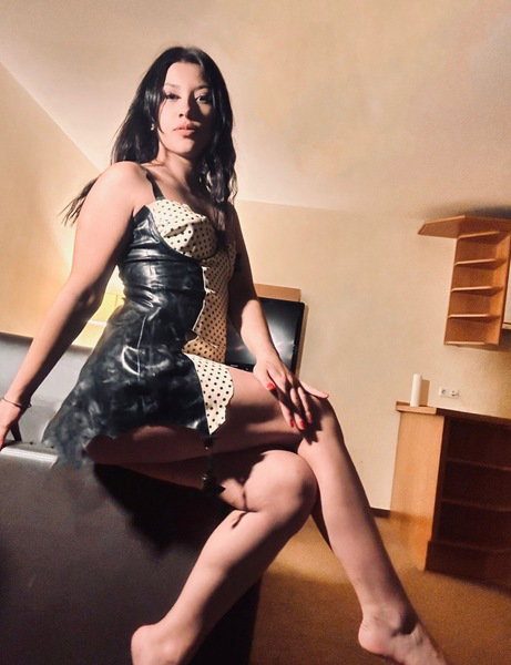 Nancy Dark - photo 3