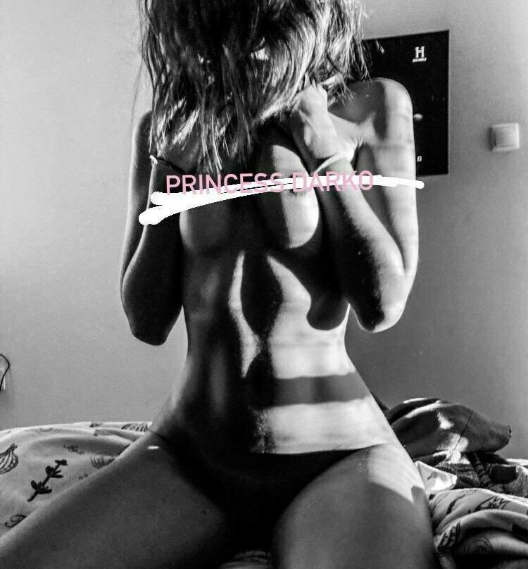 Gretchen - photo 102