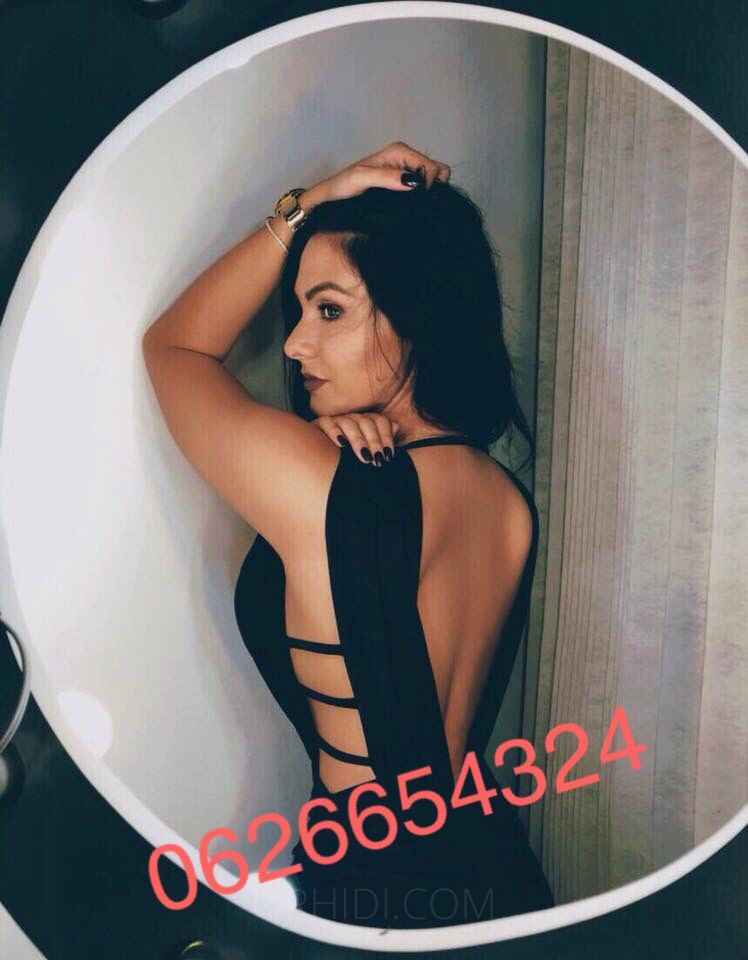 Camila - foto