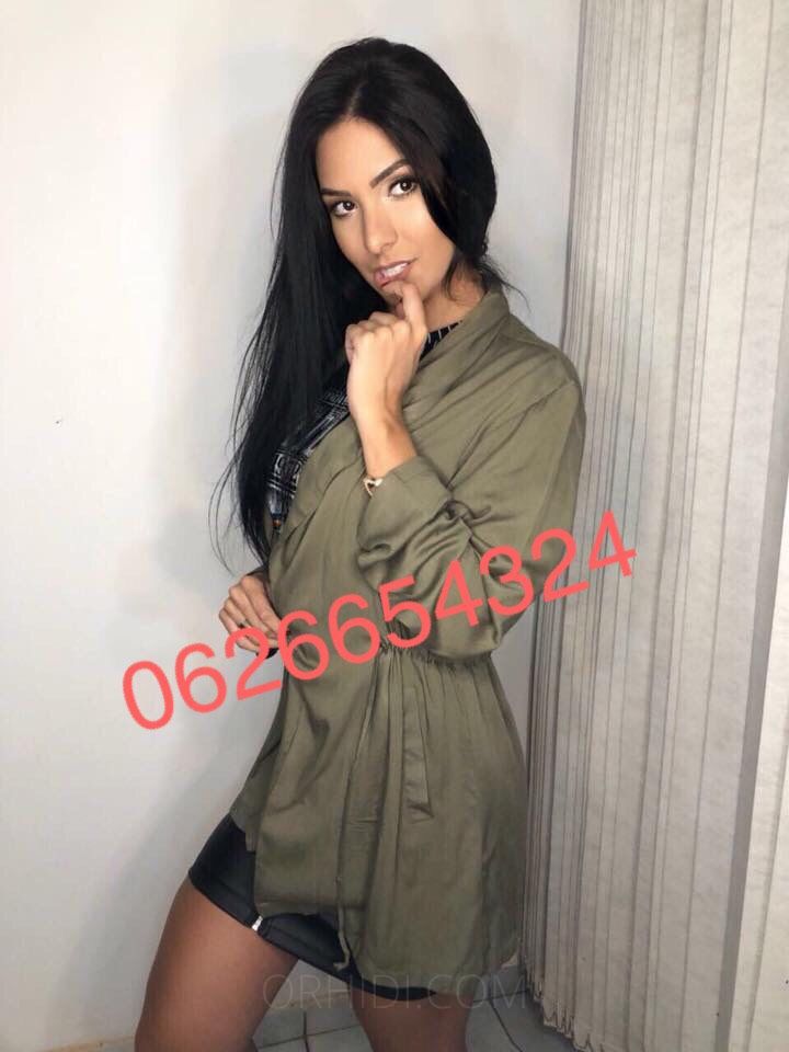 Camila - foto 2