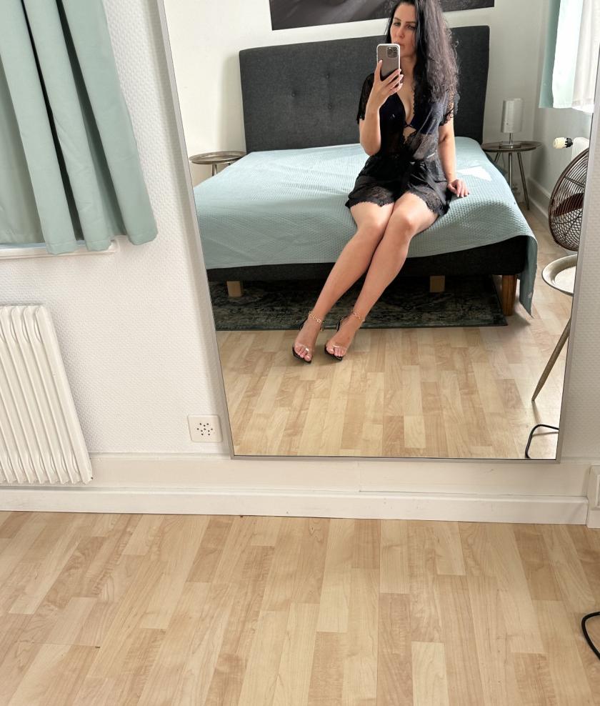 Emilie - foto 5