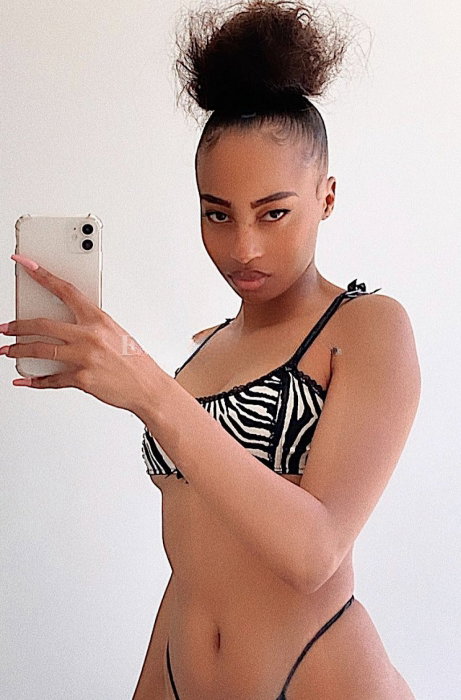 Chanelle - foto