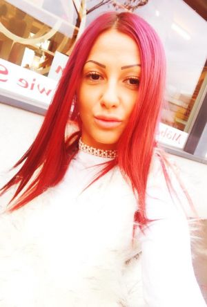 Nikole - photo 7