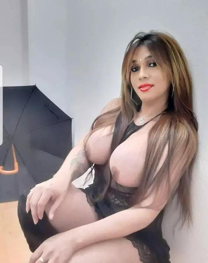 The Queen Valeria Ts Original 100 23x12 Real - foto