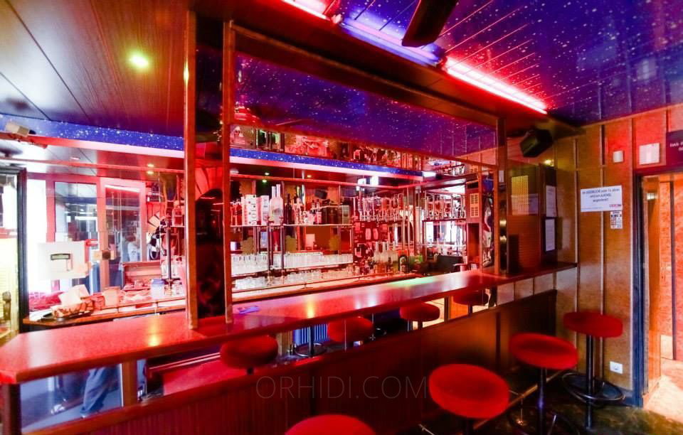 Amy - photo 7
