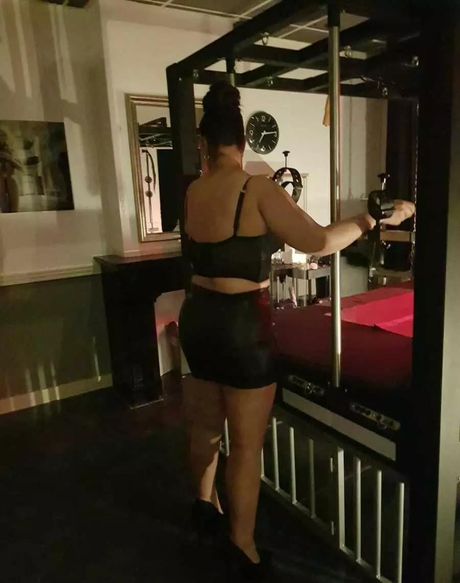 Zoe Massage - photo 7