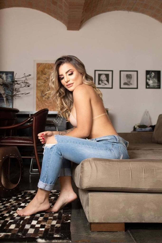 Michelle 1 - photo 5