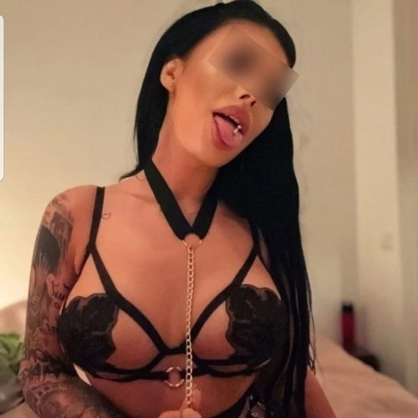 Amira Ganz Neu Nur Fur Kurze Zeit Da - photo