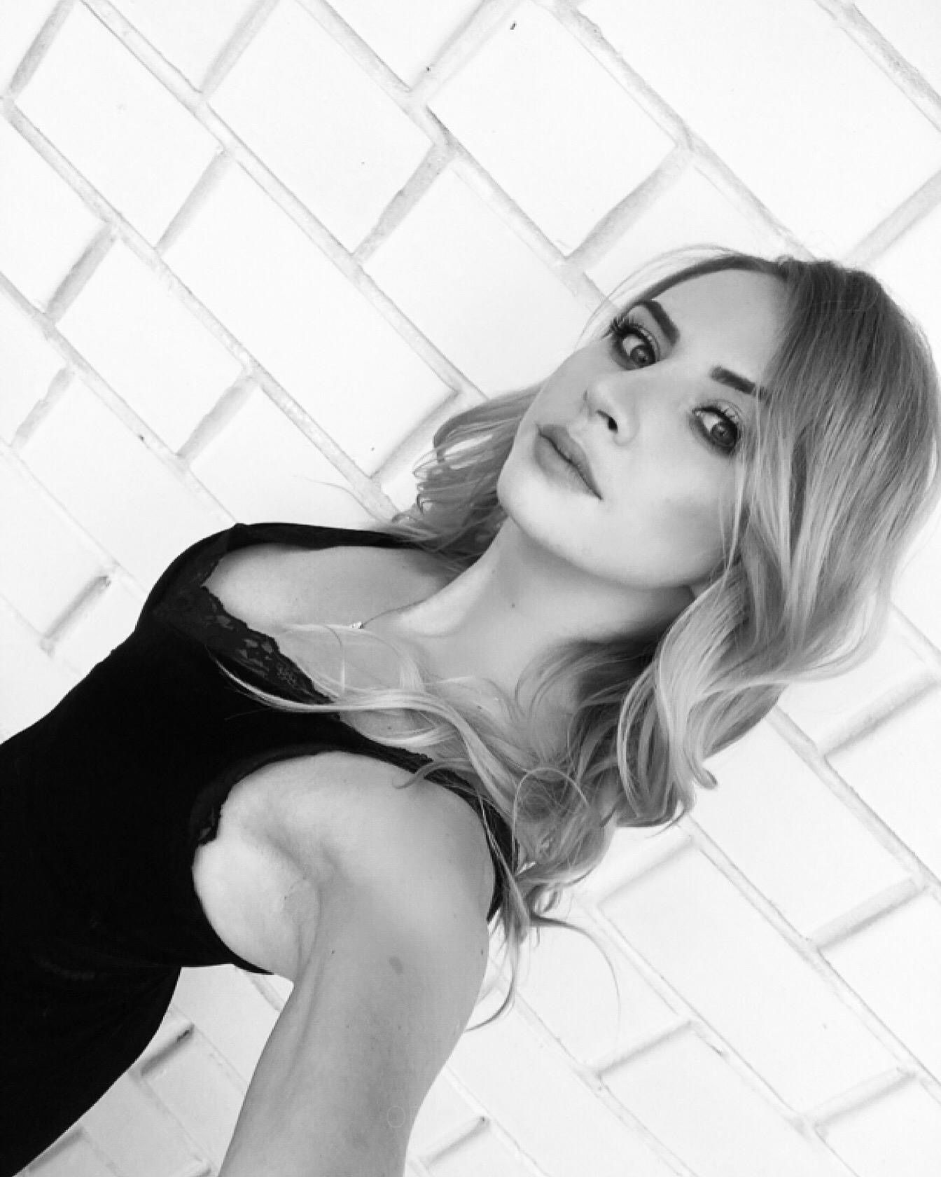 Lena - photo 4