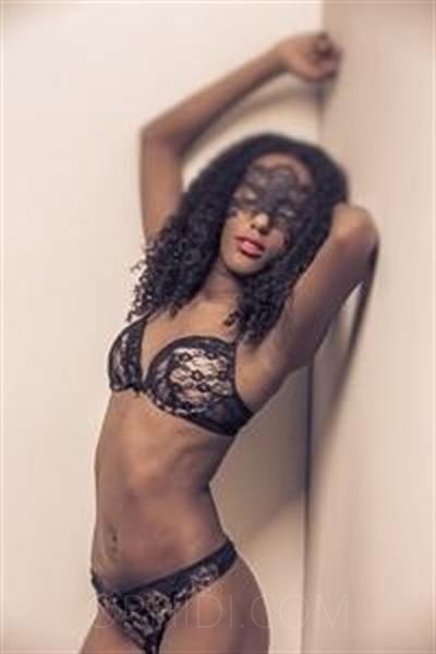 Jo Shades Escort - photo 4