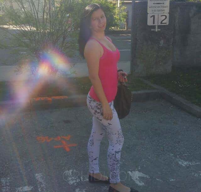 Nicole - photo