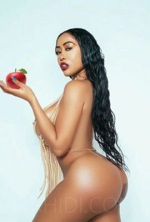 Ebony Candy - foto 4