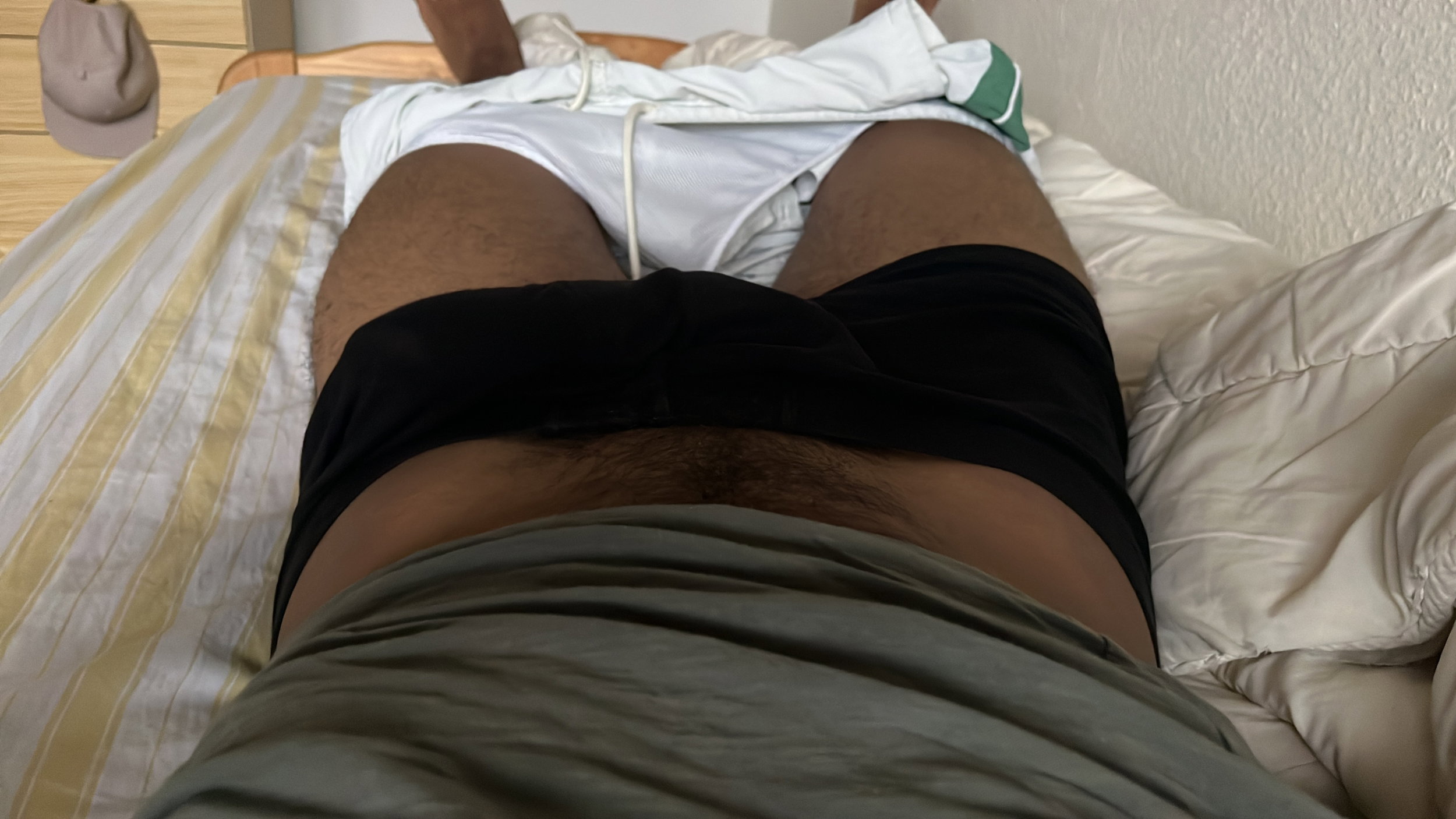 Brown D - foto