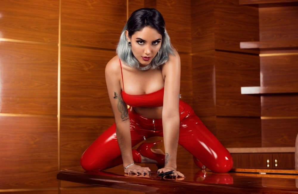 Scarlet - foto 4