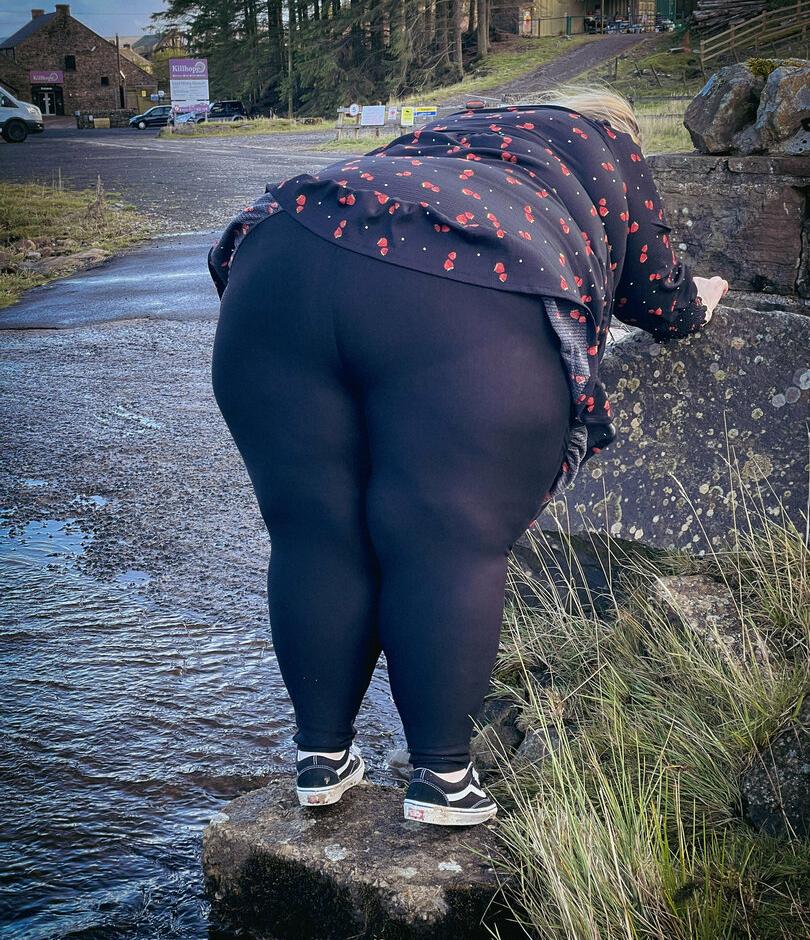 Rebecca - photo 17