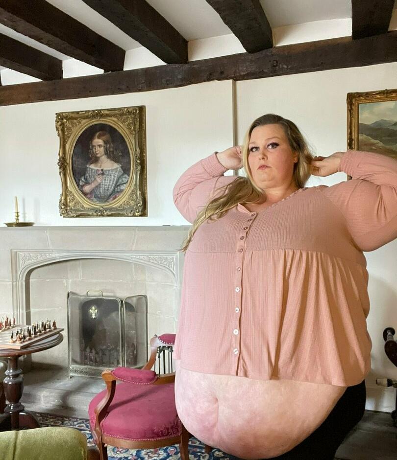 Rebecca - photo 18