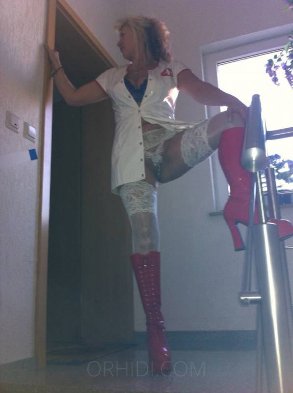 Claudia - photo 6