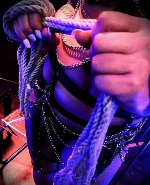 Goddess Skyler Nl Sessies Op Maat Beginners Gevorderd Stellen - photo 2