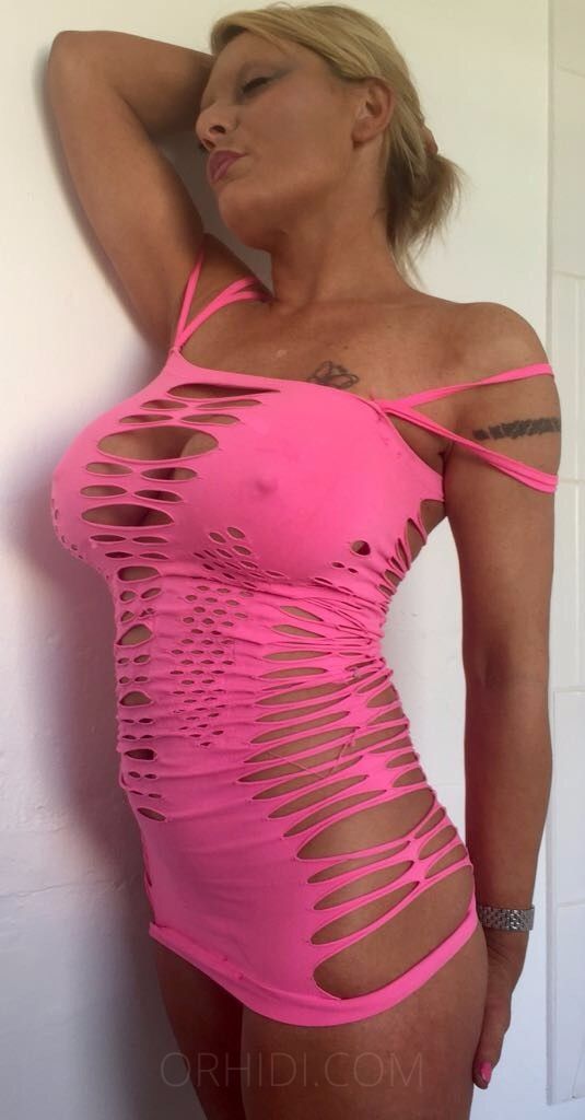 Englishpornstar - photo 159
