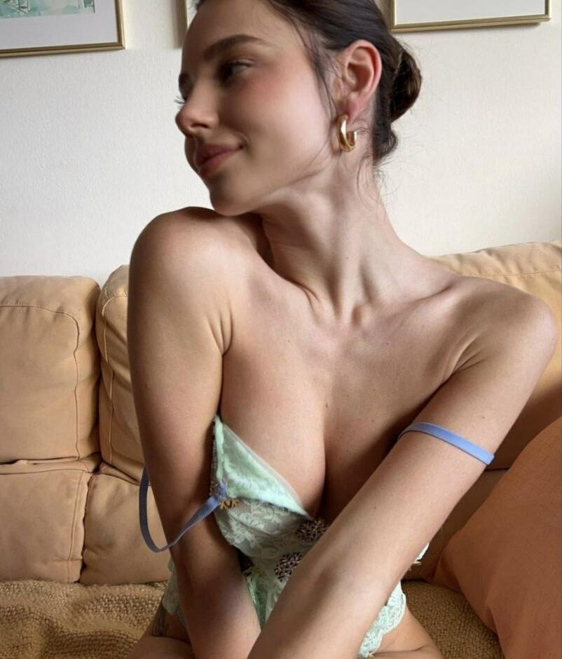 Helena - foto 243