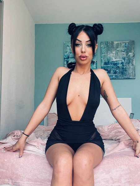 Neu Sexy Roxana Xxx - foto 8