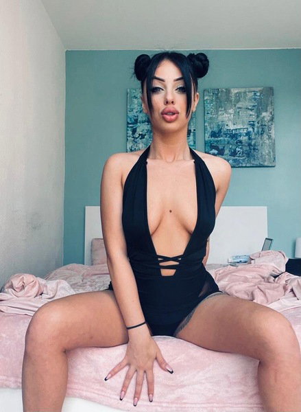 Neu Sexy Roxana Xxx - foto 9