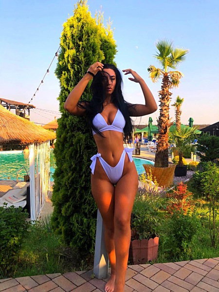 Bella - photo