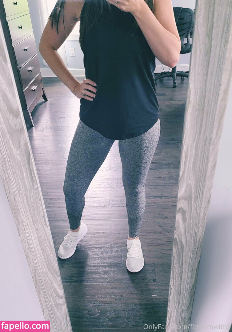 Cortney - photo 19