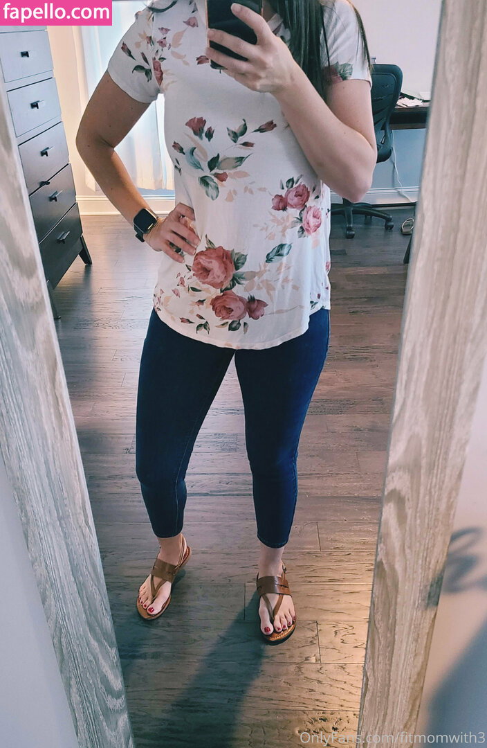Cortney - photo 21